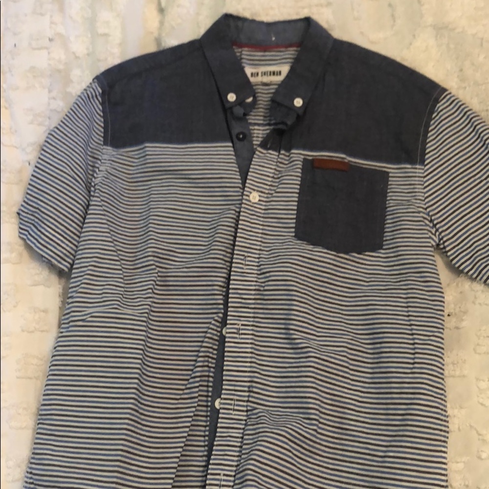 Ben Sherman boys size 10/11 short sleeve shirt